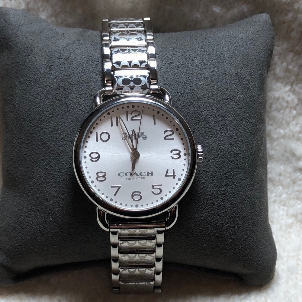 Coach Watch